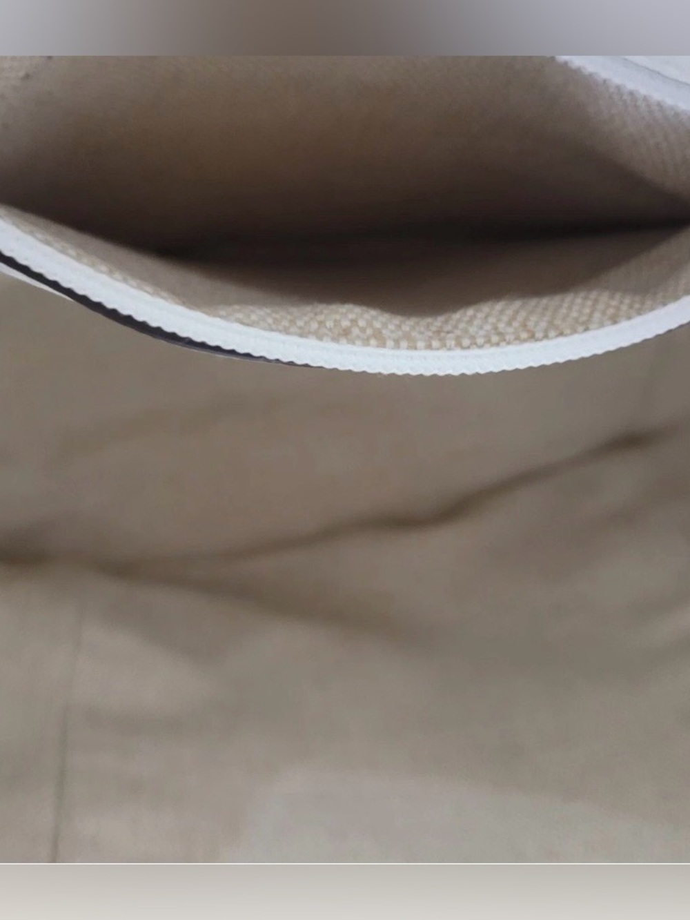 Michael Kors Hobo Shoulder Bag White Leather Silver Hardware - Picture 13 of 16